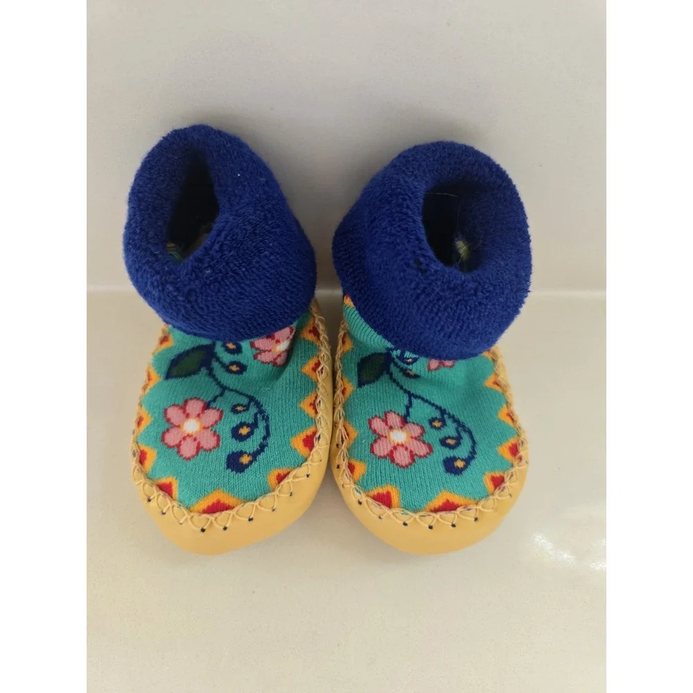 Native Northwest Indigenous Artists Lavishings Baby Moccasin's Booties New W Tag